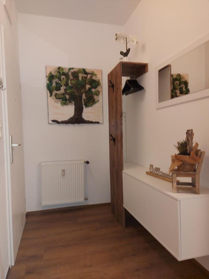 Auszeit Steiraland 8 Mit Ueberdachten Balkon Und Parkplatz Leoben  Extérieur photo