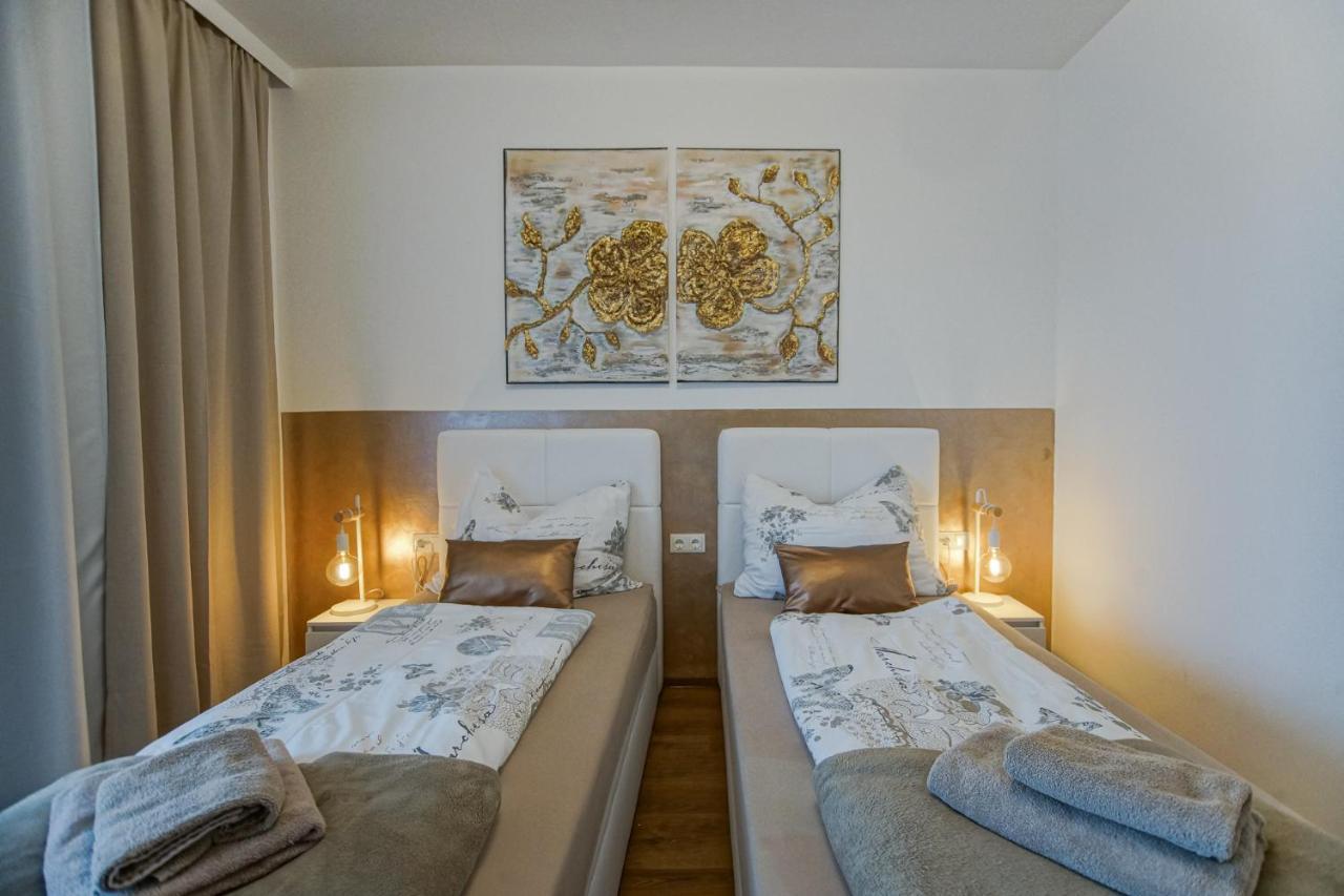Auszeit Steiraland 8 Mit Ueberdachten Balkon Und Parkplatz Leoben  Extérieur photo